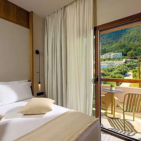 Enavlion Elegance Seaside Luxury *