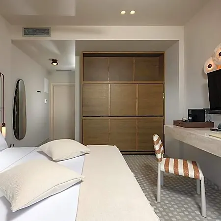 Enavlion Elegance Seaside Luxury Hotel